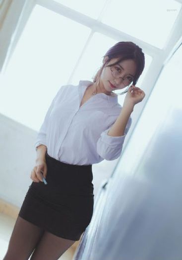 欧美老妇60_BD免费观看超清