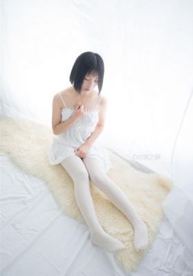 年轻的邻居女教师3_720神马影院在线